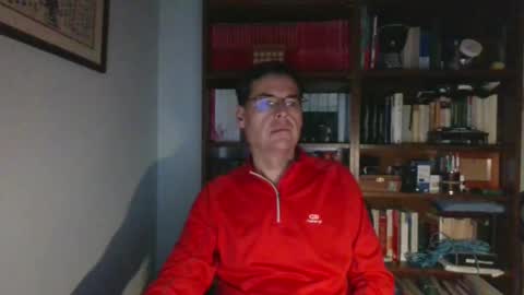 8age online show from January 19, 10:39 pm