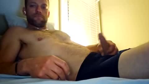 8inchwhiteboy88 online show from March 18, 3:53 am