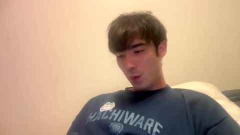 9thislandd online show from December 5, 2:02 pm