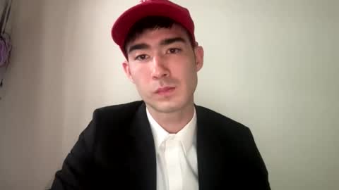 9thislandd online show from February 12, 5:35 am