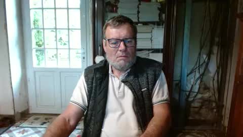 _123_voyeur_ online show from October 3, 9:58 am