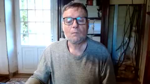 _123_voyeur_ online show from March 19, 12:30 pm