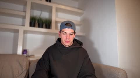 _aesthetic online show from September 25, 3:22 pm