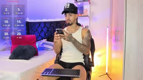 Duriel online show from March 2, 7:54 pm