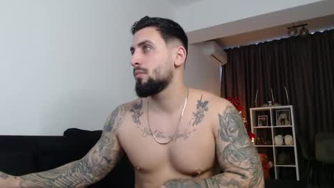 Dylan online show from December 17, 8:54 am