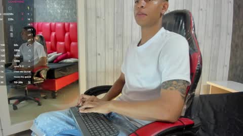 _erick_j online show from April 6, 8:09 pm