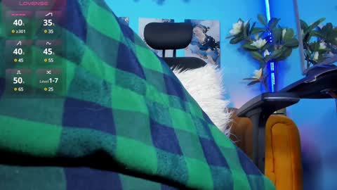 Mathews online show from December 20, 6:50 am