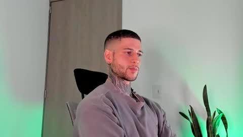 jeison online show from February 20, 2:08 am