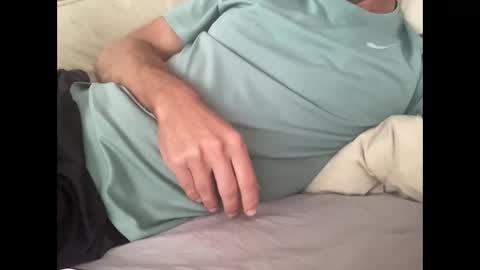 Kiwi online show from April 18, 9:58 pm