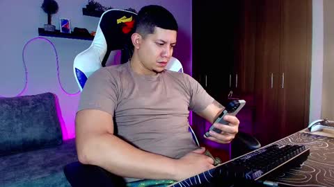 Roberto online show from March 6, 12:52 pm