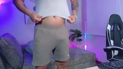 Roberto online show from March 15, 5:59 am