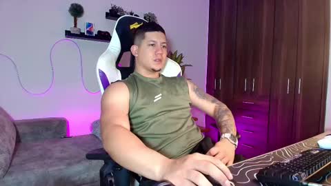 Roberto online show from March 4, 12:33 pm