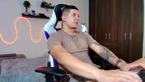 Roberto online show from February 17, 12:38 pm