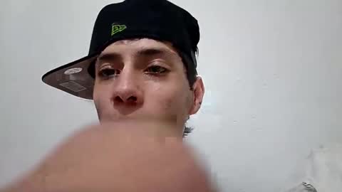 Snapshot of _spider_dick_ chatting on September 16, 8:04 am Alejandro Pinzon online show from September 16, 8:04 am