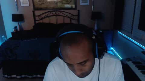 a4orce online show from April 27, 1:46 am