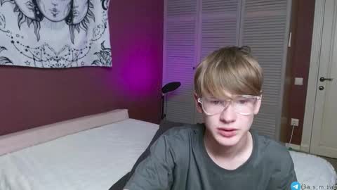 Michael online show from September 22, 8:08 pm