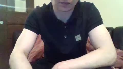 aa11hd online show from April 12, 8:32 pm