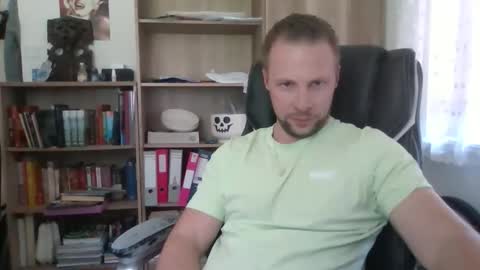 Long distance cumshot online show from May 1, 12:41 pm
