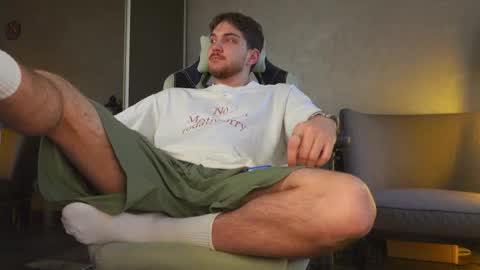 Alex online show from November 20, 8:02 am