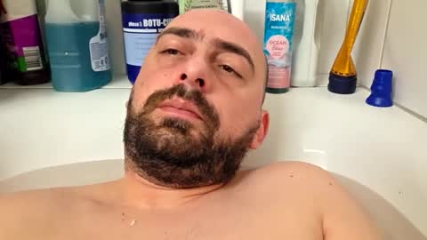 abas1986 online show from January 6, 9:46 am