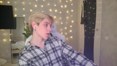 Nick online show from February 5, 4:47 pm