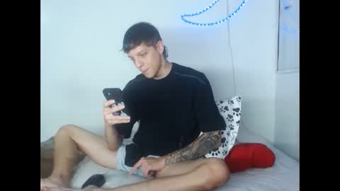 Adam online show from February 3, 9:31 pm