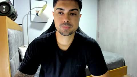 adam clarke online show from November 13, 2:22 pm