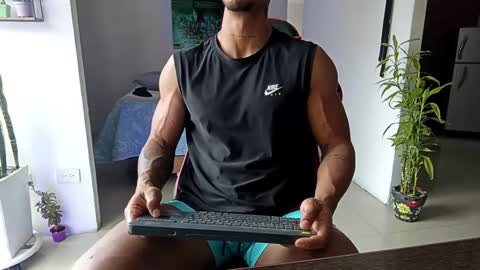 Adam Valencia online show from December 3, 7:53 pm