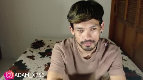 Snapshot of adam_x256 chatting on January 5, 6:13 pm instagram  adam x256 online show from January 5, 6:13 pm