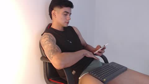 jhoan online show from November 23, 5:07 am