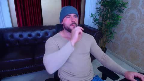 AdamJameson online show from November 4, 6:25 am