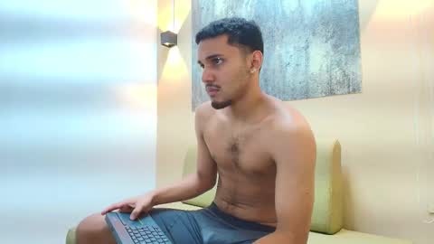 Adams online show from October 22, 2:21 pm