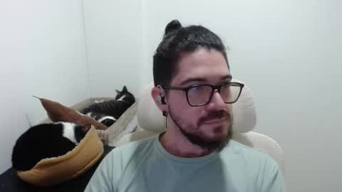 Adam online show from January 14, 10:20 am