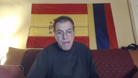 Adan online show from February 14, 6:40 pm