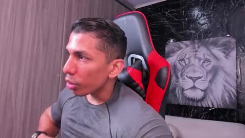 Adan Sin online show from November 15, 3:58 pm