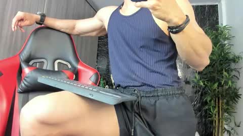 Adan Sin online show from March 9, 4:34 pm