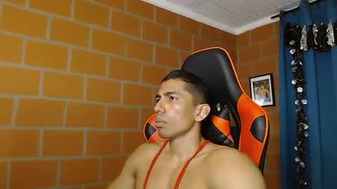 Adan Sin online show from February 26, 2:14 pm