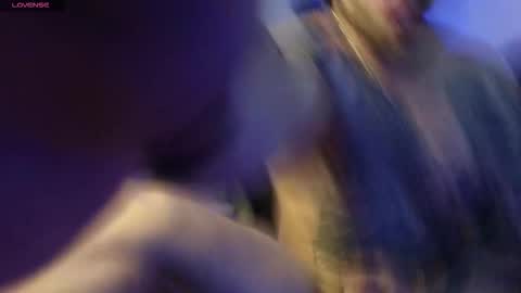 Ades online show from March 9, 5:07 pm