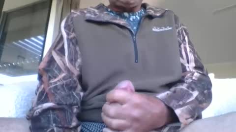 adjustable14 online show from March 3, 7:54 pm