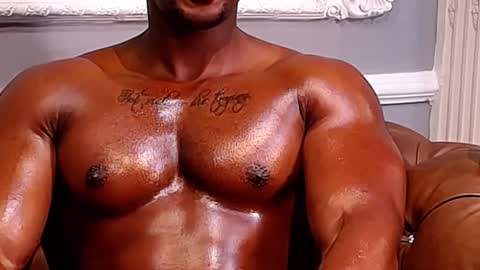 Adonis Knight  online show from December 11, 8:38 pm