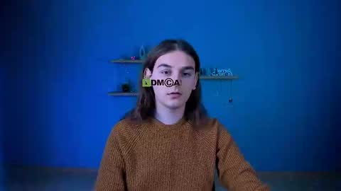 adrian_hart online show from January 13, 8:19 am