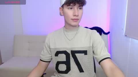 adrian morelli online show from December 20, 9:00 pm