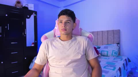 ADRIAN online show from March 23, 7:09 pm