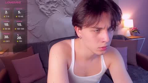 adrianoaubert online show from March 12, 10:16 am