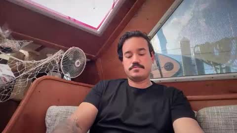 adriiiiiiiiano online show from February 24, 1:45 pm