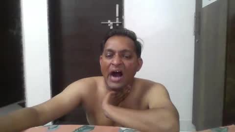 adudeandsexy online show from May 9, 3:57 pm