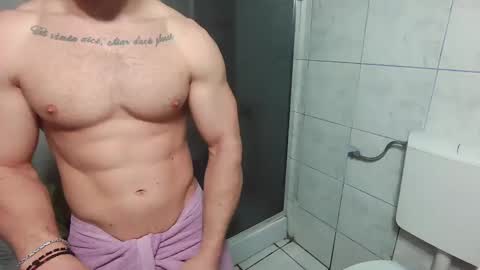 Mrrfitt online show from December 25, 8:40 am