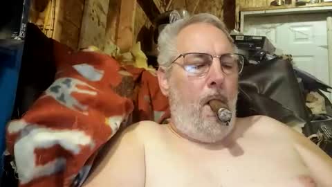 AFGuy71 online show from March 1, 8:47 am