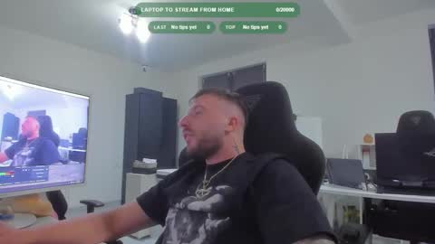 Aiden online show from October 19, 8:56 pm