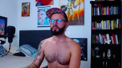 akiles online show from November 13, 10:46 pm